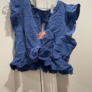 Blue linen pants and top set